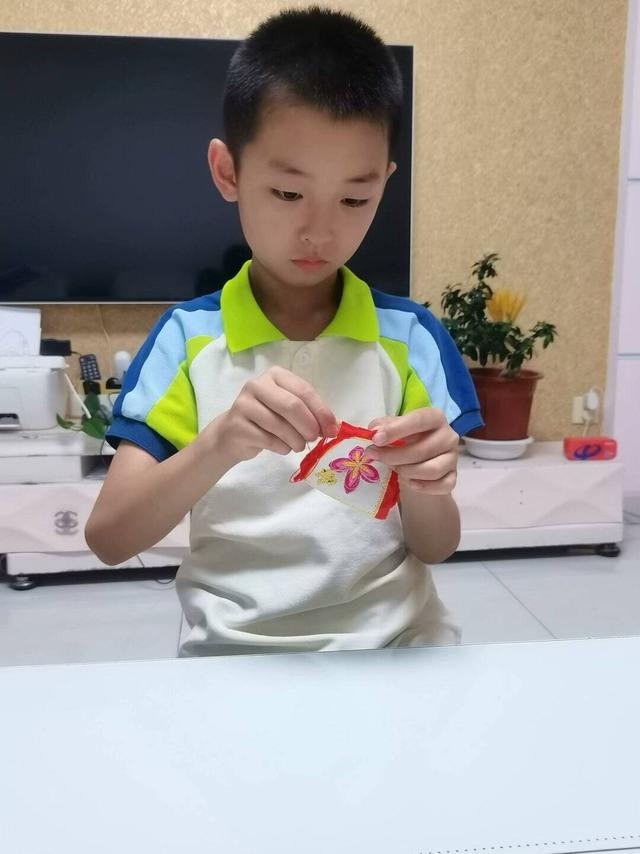 湖南在线：高青县中心路小学“我们的节日·端午节”主题教育活动总结-图4